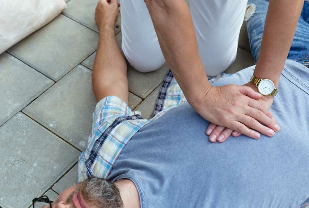 XXXIII Taller de Primeros Auxilios. Reiniciando el Latido Cardiaco – EXPAUMI – 15 de octubre de 2022